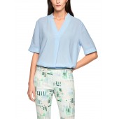 Marccain Sports - AS 5112 W70 - Licht blauwe blouse met korte mouwen 
